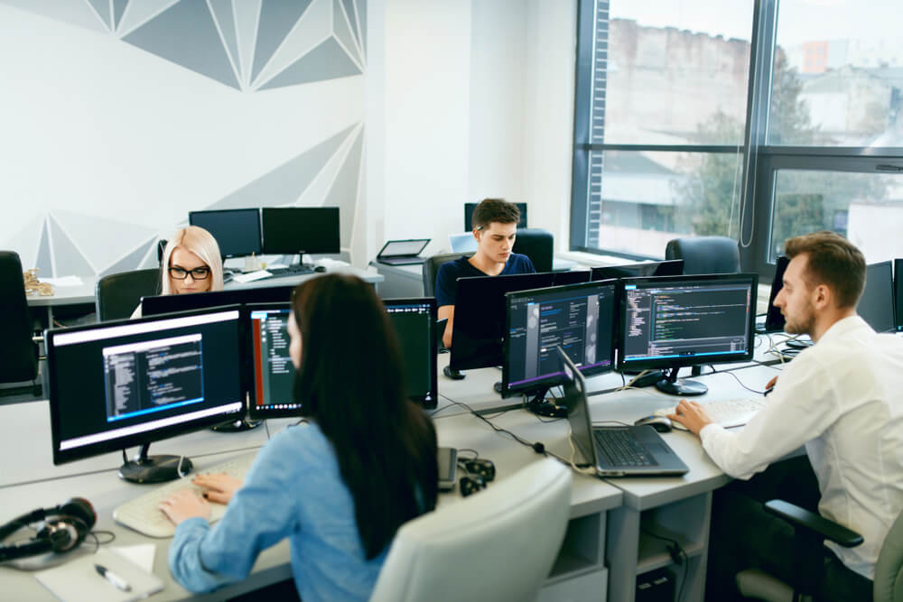 Imagem de capa do post Outsourcing de TI: as vantagens de investir